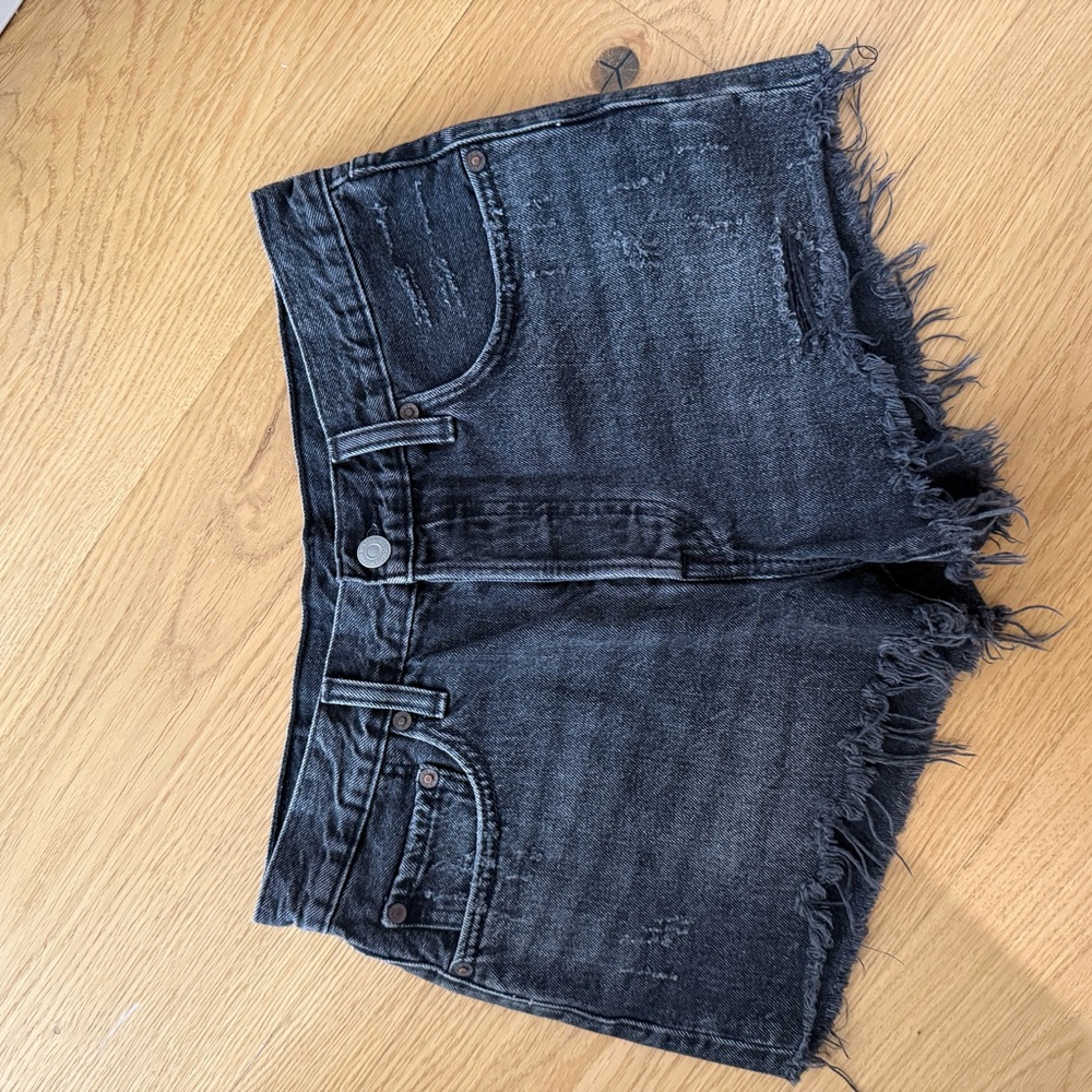 Levi’s Black Denim Women Shorts